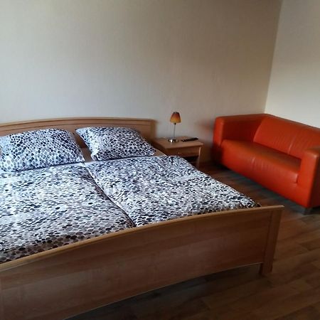 Steeger Weinstube Hotel Бахарах Екстериор снимка