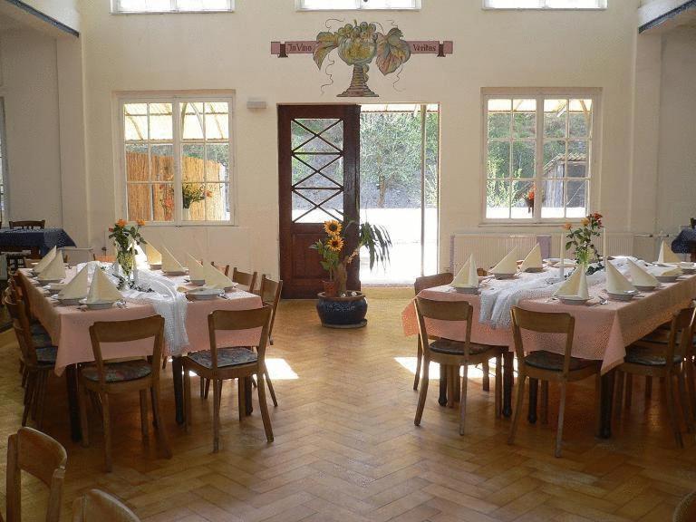 Steeger Weinstube Hotel Бахарах Екстериор снимка